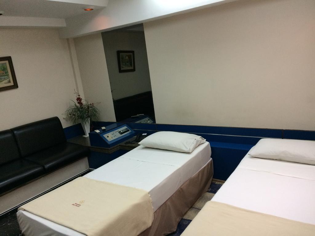 Hotel Fenix (Adults Only) ริโอเดจาเนโร ภายนอก รูปภาพ